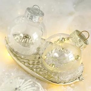 Set di palline di Natale trasparenti in PET da 6 cm con eleganti cappucci oro e argento