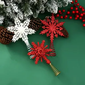Ensemble de cimiers de sapin de Noël en flocons de neige pailletés rouges et blancs