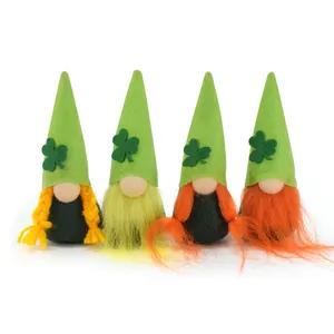 Handgefertigte St. Patrick's Day Plüsch-Gnome Dekoration mit grünen Kleeblatt-Filzhüten