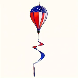 Suspension éolienne ballon à air chaud patriotique avec étoiles, rayures et queue en spirale