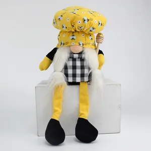 Gnomo chef decorativo fatto a mano per il festival delle api con lunghe gambe e miele
