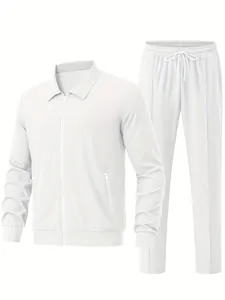 Detailansicht der weißen Waffelstrick-Textur an Herren-Sportjacke und Trainingshose