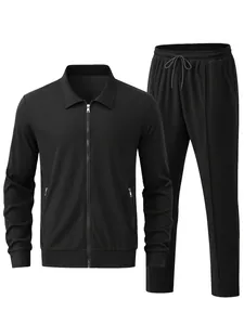 Detailansicht der schwarzen Waffelstrick-Struktur bei Herren Sportjacke und Hose