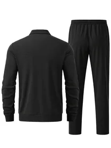 Rückansicht eines schwarzen Waffelstrick-Trainingsanzugs für Herren mit Zip-Jacke