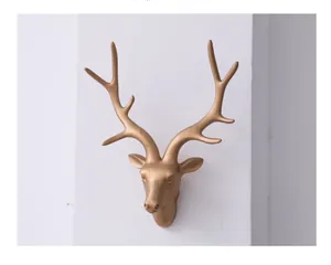 Elegant golden deer head wall hanging sculpture for modern home and Christmas decor