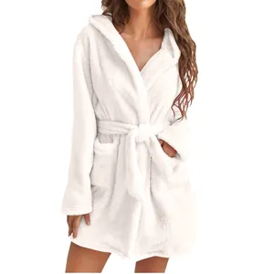 Peignoir douillet à capuche en peluche blanche pour femme, robe de nuit chaude d'hiver