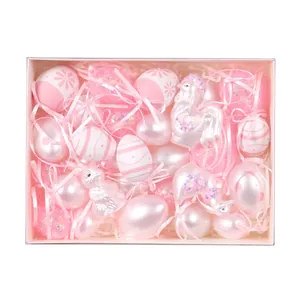 Caja de regalo de huevos de Pascua rosa con conejos y pollitos para decorar fiestas