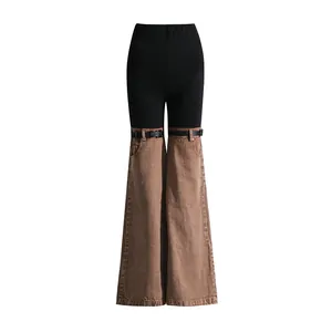 Elegantes pantalones acampanados bicolores con parte superior negra y denim marrón chic