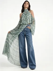 Eleganter grün karierter Neckholder-Chiffon-Shirt mit Schulterfrei-Design und langem Saum