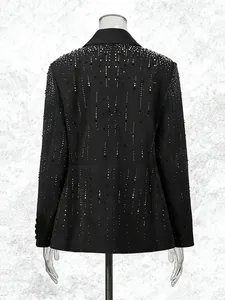 Blazer noir élégant pour femme avec motifs rayés en strass brillants, vue de l'arrière