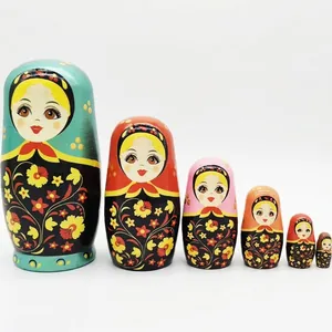Set van 6 klassieke handbeschilderde houten Russische nestpoppen voor kindercadeaus