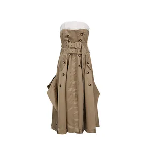 Elegante vestido palabra de honor caqui efecto dos piezas con doble abotonado