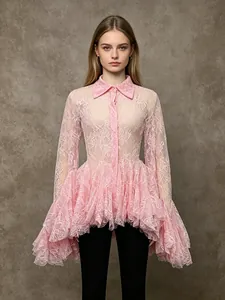 Französisches rosa Spitzenkleid mit Rüschen und unregelmäßigem Saum für Damen im Sommer