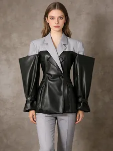 Avant-gardistische minimalistische grijze en zwarte leren patchwork blazer voor dames