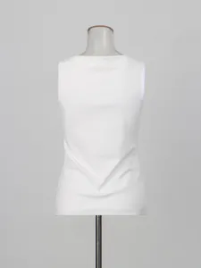 Elegante top blanco sin mangas de estilo francés, diseño ajustado para mujer en verano.
