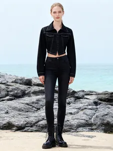 Damen Schlank Passform Jeansjacke Mit Kontrastnähten Kurzarm Kurzes Revers Reißverschluss Oberbekleidung Für Herbst Freizeit Pendler
