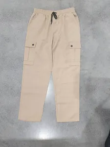 High-quality men's loose khaki cargo pants featuring elastic waist and utility pockets