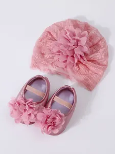 Soft pink lace baby turban hat and matching flower princess shoes set for newborn girls