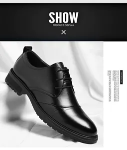 Seitenansicht-Detail von schwarzen Leder-Business-Schuhen mit Schnürung und dicker Sohle