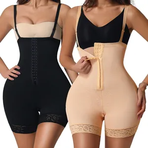 Body contenitivo a vita alta con bordo in pizzo per controllo pancia, colore nero e beige.
