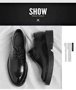 Vista superior de zapatos elevadores formales negros para hombre con plataforma.