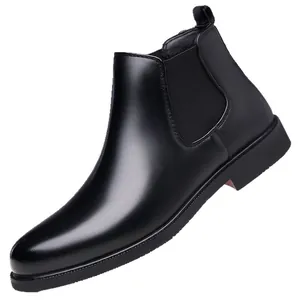 Classic black men's leather Chelsea boots with pointed toe and elastic side panel