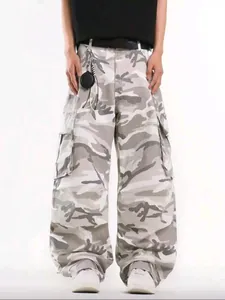 Men's baggy camouflage cargo pants with wide leg and multiple pockets