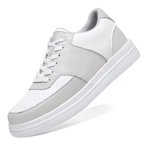 Sneaker platform bianche e grigie con tacco nascosto da 8cm per uno stile casual