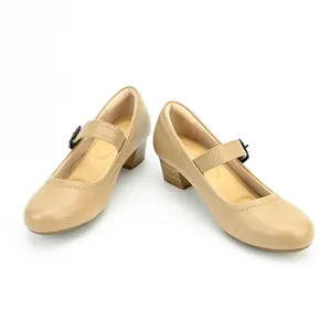 Vintage beige Mary Jane shoes with round toe, single strap, and chunky mid heel