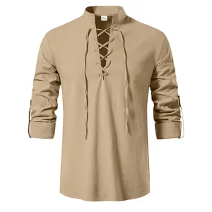 Chemise médiévale en coton et lin kaki avec détail de laçage au cou et col montant