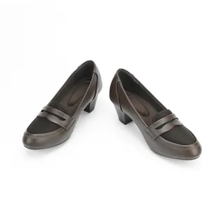 Mocassins à talons moyens classiques marron foncé à bout rond pour femmes professionnelles