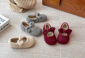 Toddler girls winter fleece-lined wool shoes with soft soles and decorative bows