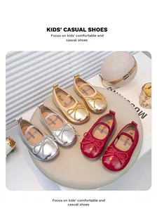 Anzeige von metallisch goldenen, silbernen und roten Prinzessinnenschuhen für Mädchen