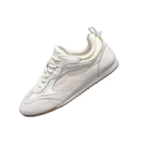 Retro white GAT sneakers with soft sole for men and women, versatile casual sports shoes