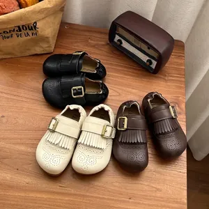 Retro Britse stijl leren kinderschoenen met franjes en gespdetails in diverse kleuren