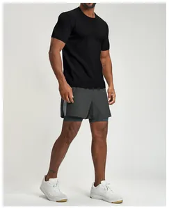 Men's athletic slim fit quick-dry crew neck t-shirt in black for gym and fitness