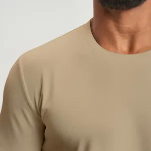 Men's breathable quick-dry crew neck t-shirt in khaki with honeycomb mesh texture