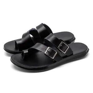 Black PU leather men's toe-ring sandals with adjustable buckles for outdoor beach wear