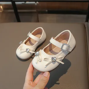 Weiße Prinzessin Mary Jane Schuhe mit Strass-Schleife und Schnalle für Mädchen