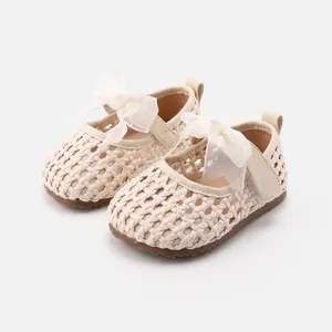 Beige woven baby girl princess shoes with delicate lace bow and non-slip soft sole