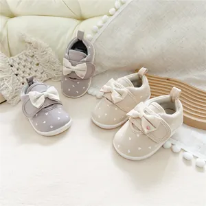 Baby Girls First Walker Shoes Sweet Heart Print Canvas Toddler Shoes With Bow Hook And Loop Soft Sole Infant Princess Shoes