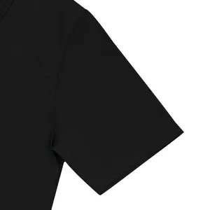 Detailed view of the shoulder and sleeve stitching on a men's black quick-dry sport T-shirt