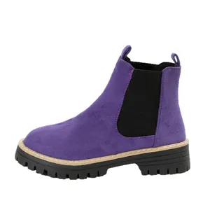 Eleganti stivali Chelsea in pelle scamosciata viola con punta tonda e suola a carrarmato