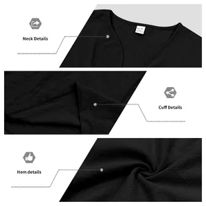 Vues détaillées du col, des poignets et de l'ourlet d'un t-shirt noir à col en V