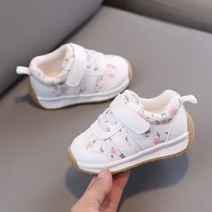 Toddler baby walking shoes with pastoral floral print and soft anti-slip rubber sole