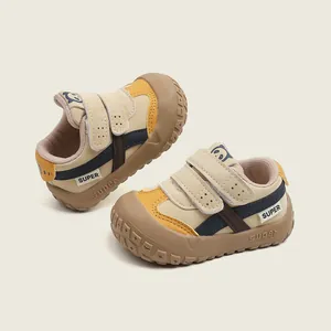 New 2025 Toddler Sneakers Soft Sole Baby First Walker Shoes Casual Panda Pattern Hook-and-Loop Anti-Slip Synthetic Leather Kids Skate Shoes