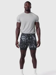 Pantalones cortos deportivos doble capa camuflaje para hombre para correr y fitness