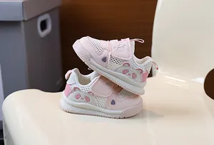 Breathable pink and white panda mesh toddler walking shoes with comfortable soft soles