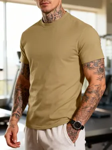 Premium men's breathable quick-dry fitness crew neck t-shirt in olive green solid color