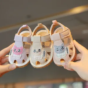Baby Cartoon Cat Toddler Sandals Soft Sole Non-Slip Breathable Squeaky Shoes For Infant Toddlers Summer Outdoor Walking Sandals